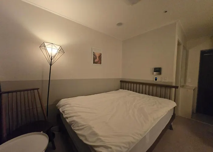 W House 506 Queen 1bedroom Apartment *